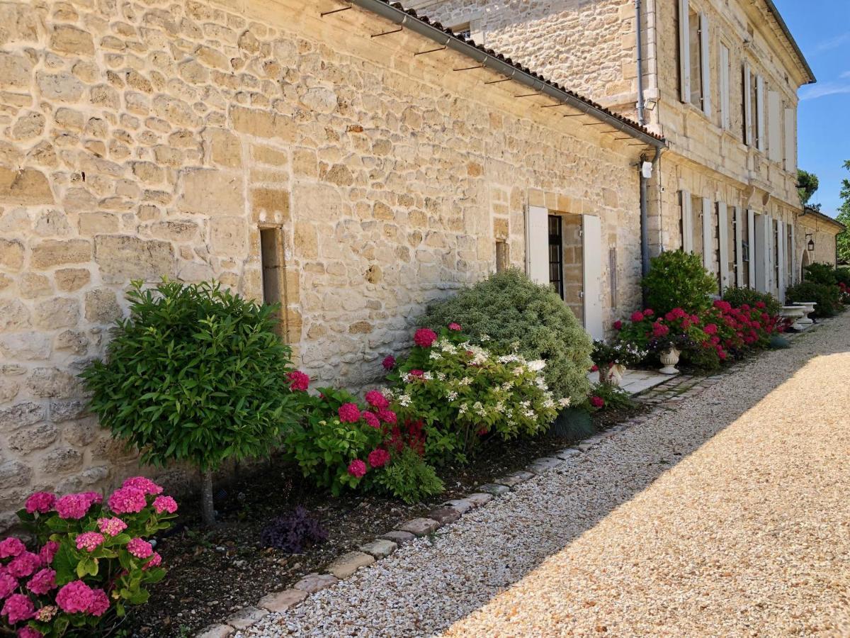 La Suite A Chateau Franc Daut Saint-Magne-de-Castillon Exterior photo